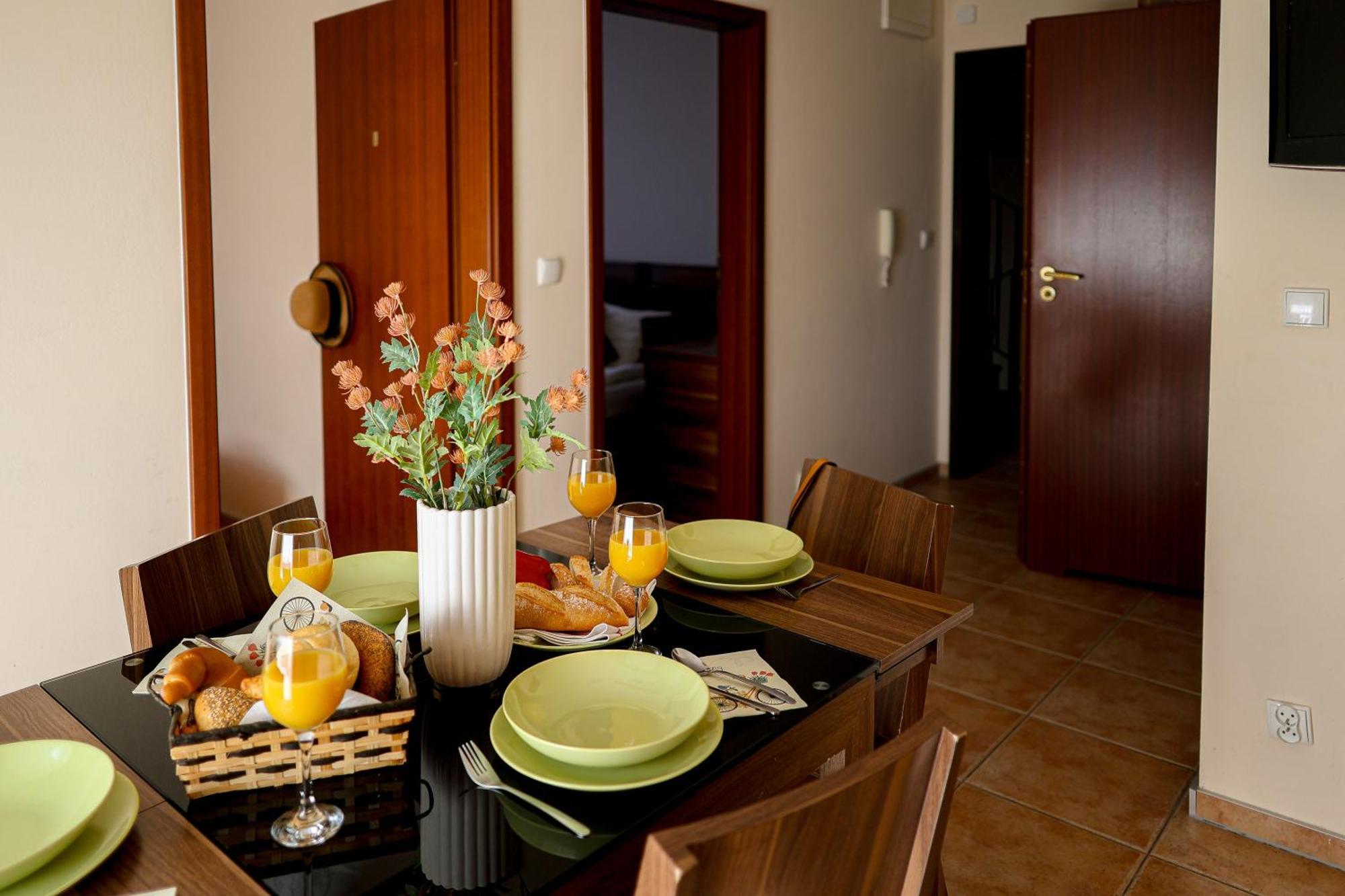 Amelia Apartamenty - Sala Zabaw, 2 Sypialnie, Garaz Podziemny Władysławowo Dış mekan fotoğraf